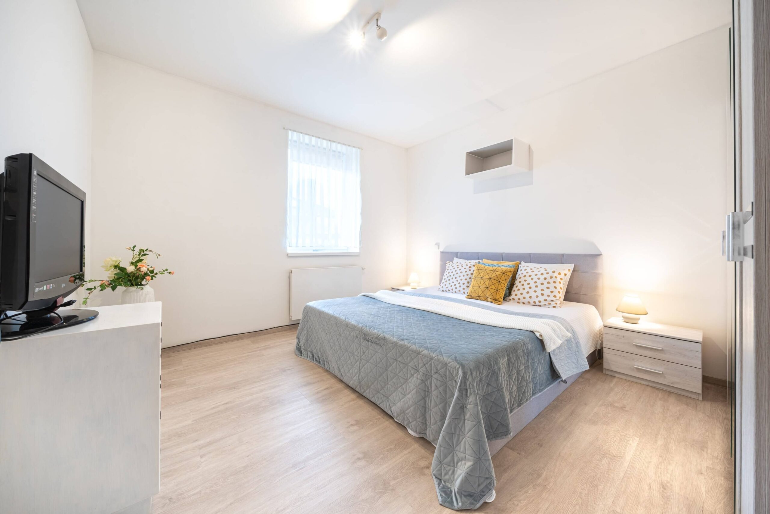 Bungalov-nova-ves-rostoklaty-4kk3
