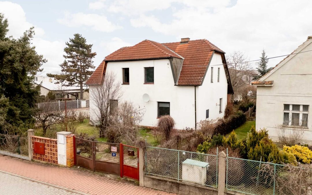 Rodinný dům, Dolní Měcholupy